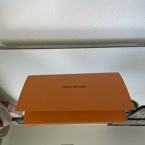 Louis Vuitton rectanglar envelope